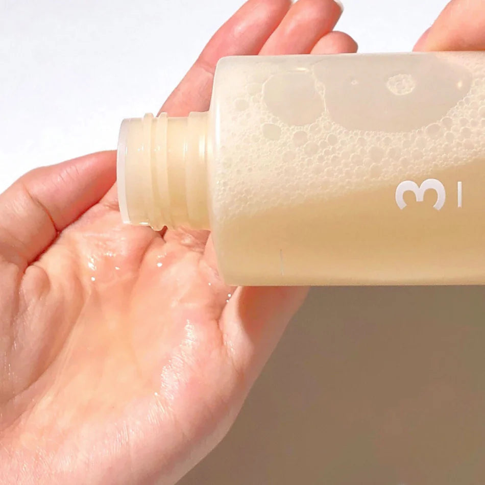 NUMBUZ:N - NO3 SUPER GLOWING ESSENCE TONER